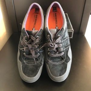 INCREDIBLE PRICE!! MERRELL SELECT GRIP BLACK SHOES SIZE 10